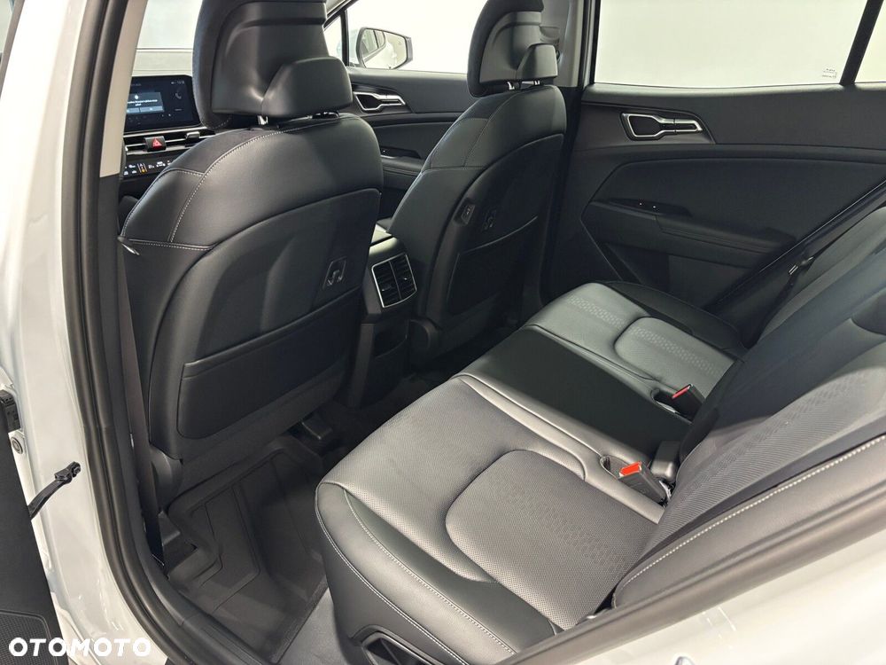 Kia Sportage - 12
