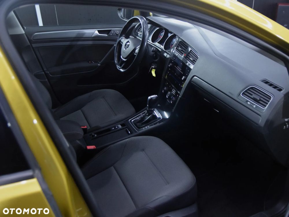 Volkswagen Golf 1.6 TDI (BlueMotion Technology) DSG Trendline - 7