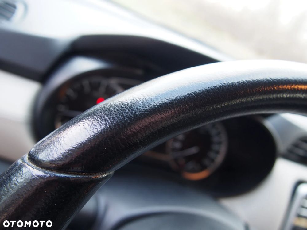 Nissan Micra IG-T 100 Xtronic Tekna - 32