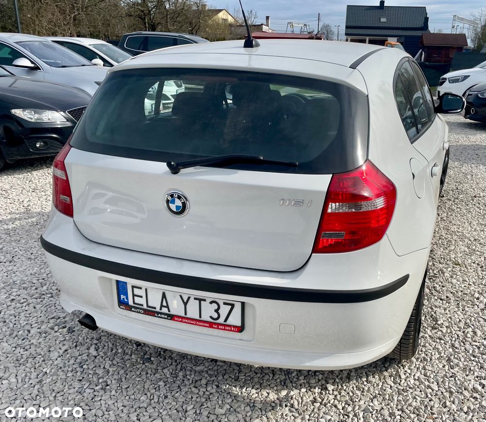 BMW Seria 1 - 21