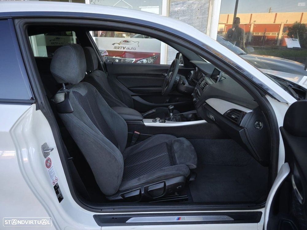 BMW 118 d xDrive Pack M - 18
