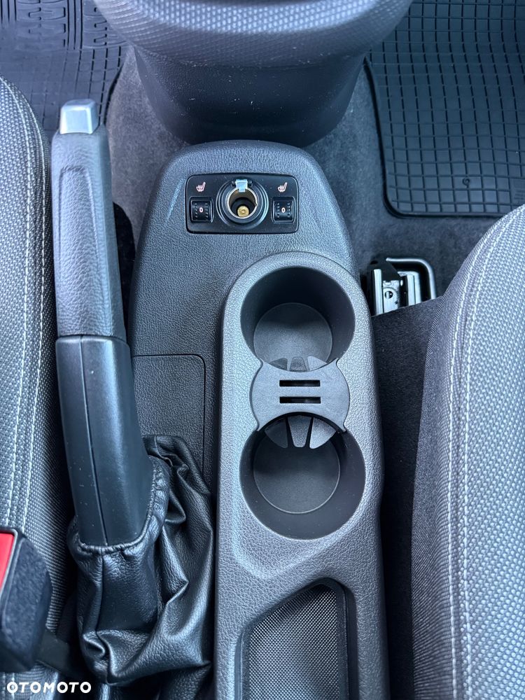 Ford Tourneo Connect 1.5 EcoBlue Titanium PowerShift - 23