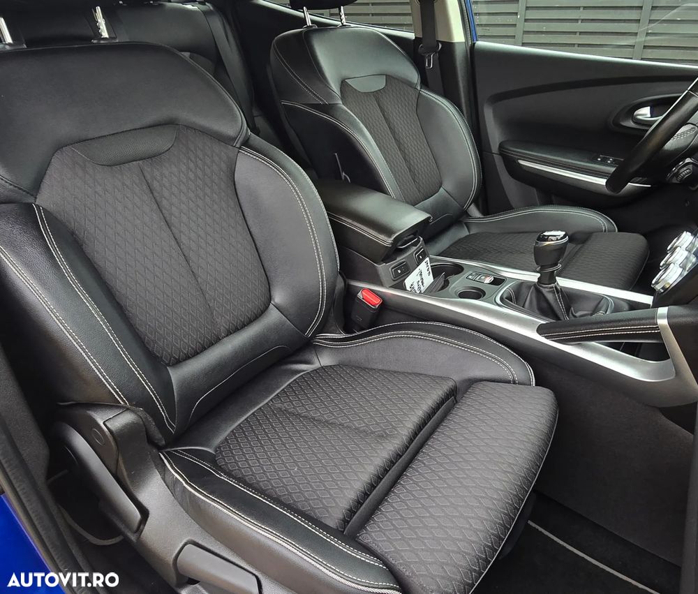 Renault Kadjar TCe 140 GPF BOSE EDITION - 23