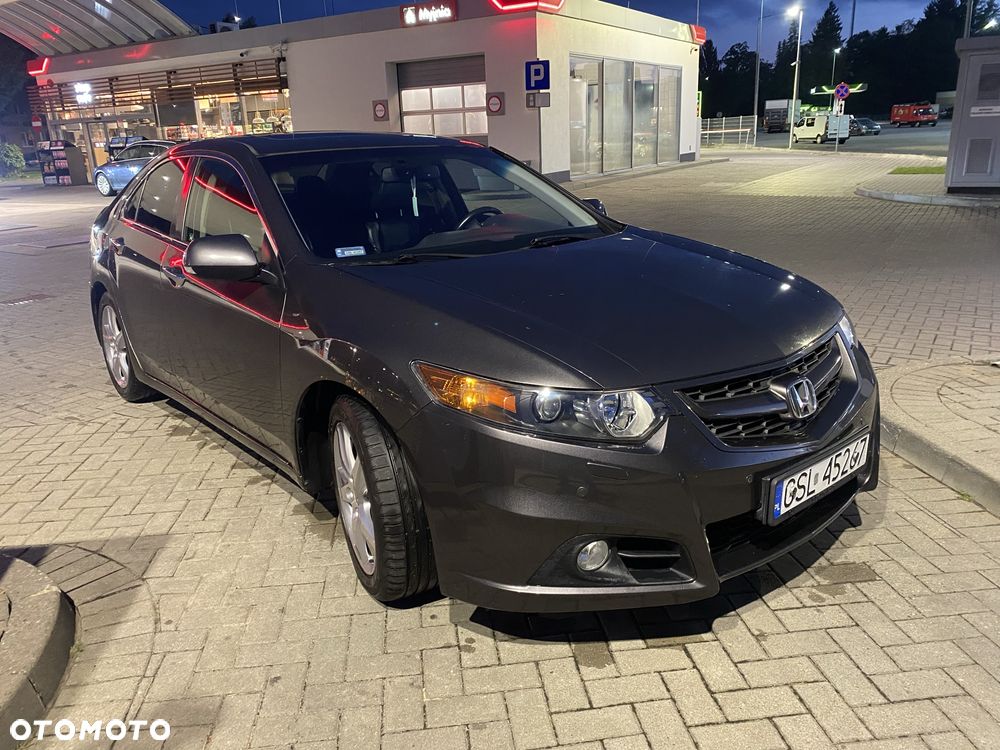 Honda Accord - 2