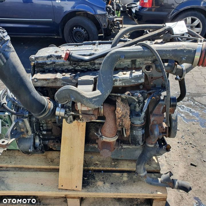 SILNIK KOMPLETNY DAF CF 65.220 CE162C CUMMINS 220 - 4