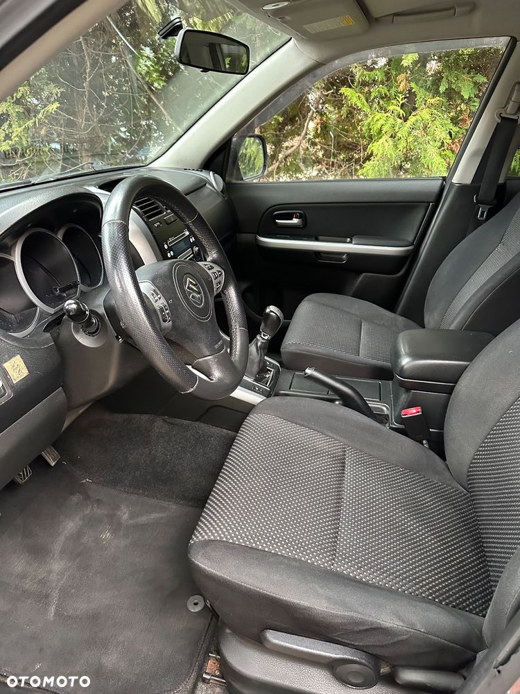 Suzuki Grand Vitara 1.9 DDiS - 27