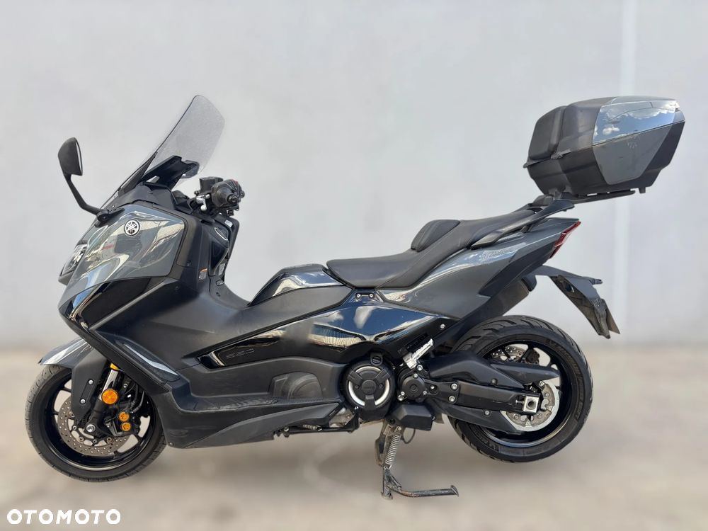 Yamaha Tmax - 5