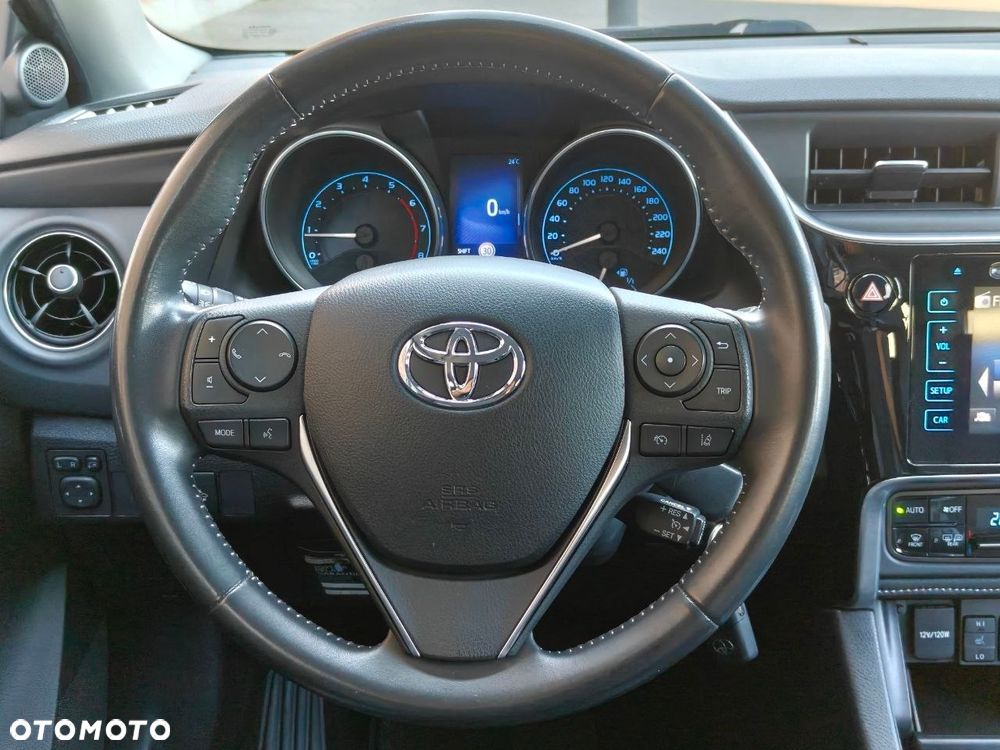 Toyota Auris 1.2 Turbo Edition S+ - 6