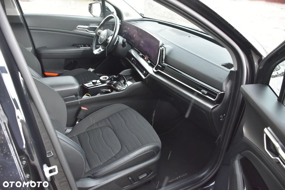 Kia Sportage 1.6 T-GDI PHEV Business Line 4WD - 17