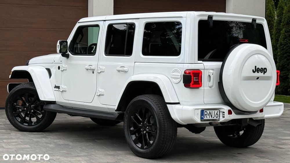 Jeep Wrangler - 25