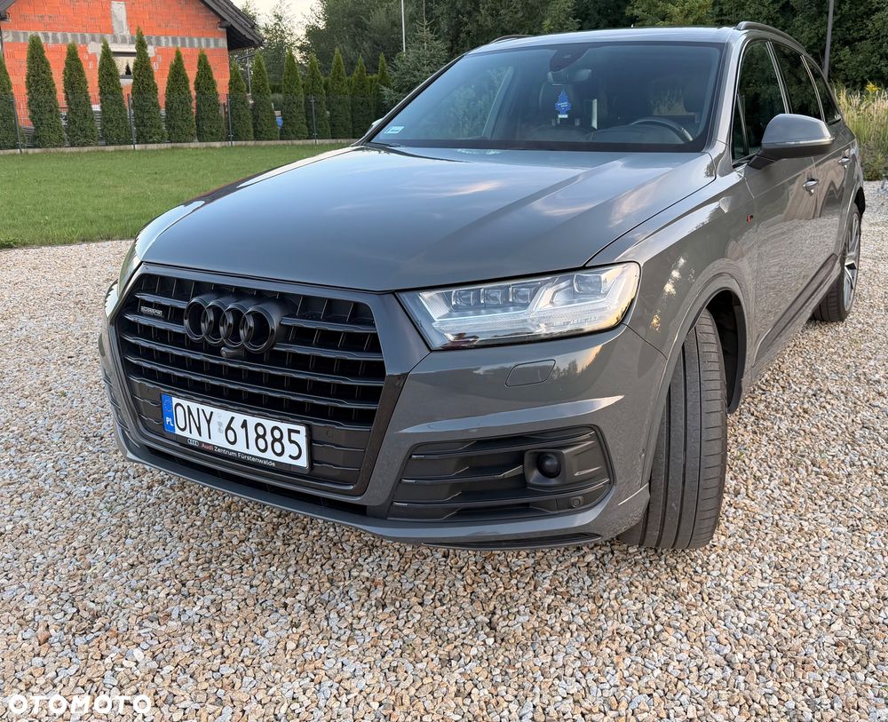 Audi Q7 - 8