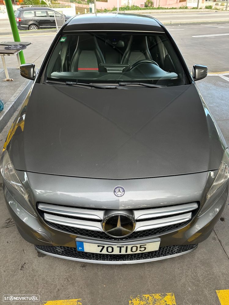 Mercedes-Benz A 180 CDI BlueEFFICIENCY Edition - 11