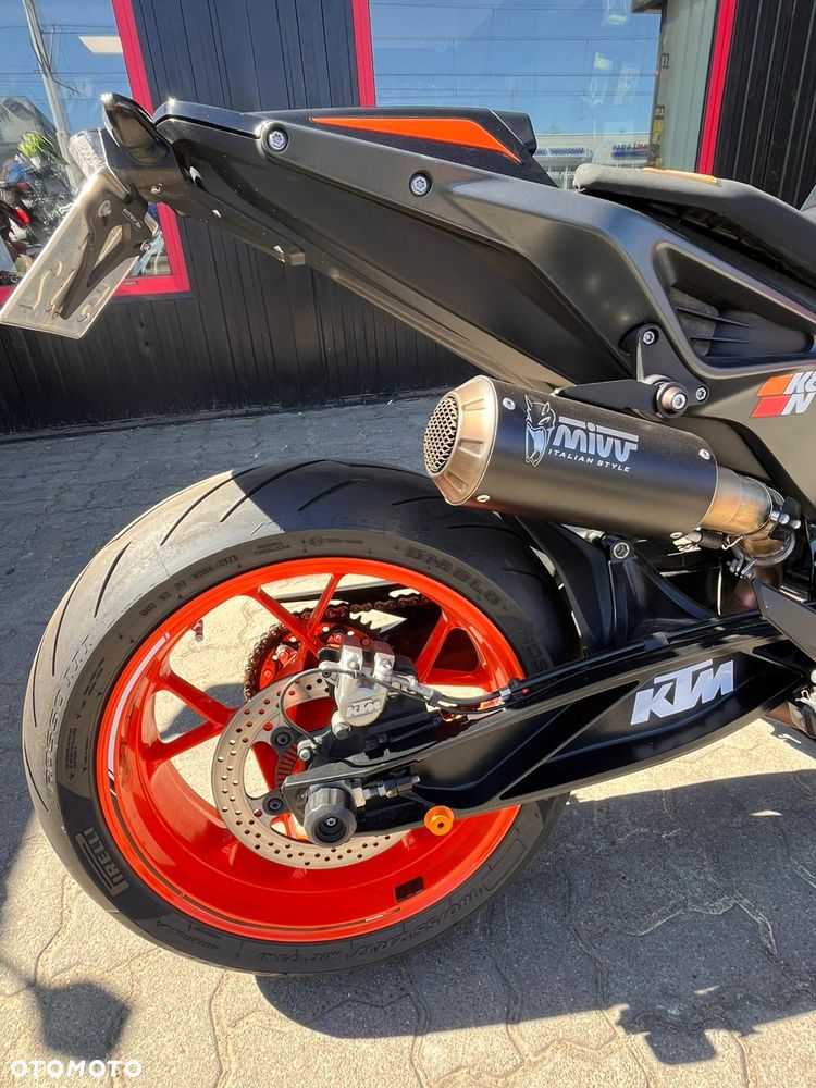 KTM Duke 790 - 26