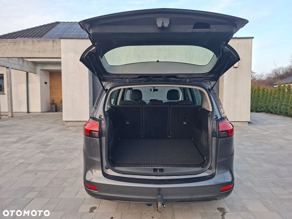 Opel Zafira - 8
