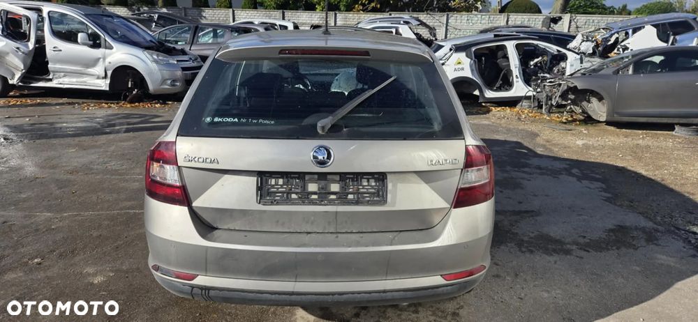 SKODA RAPID spaceback lf8h próg słupek lewy lub prawy - 9