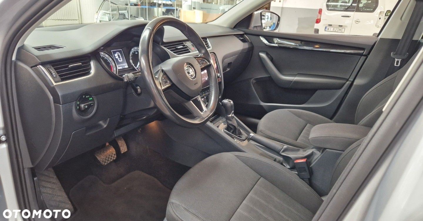 Skoda Octavia - 21