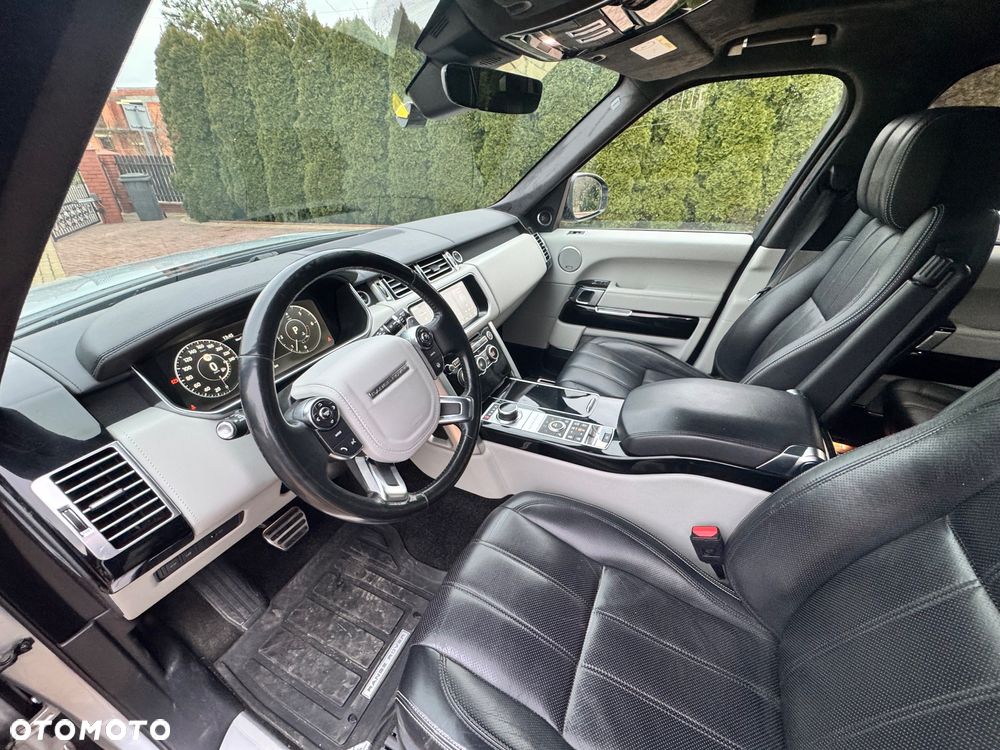 Land Rover Range Rover 4.4SD V8 AB Black - 33