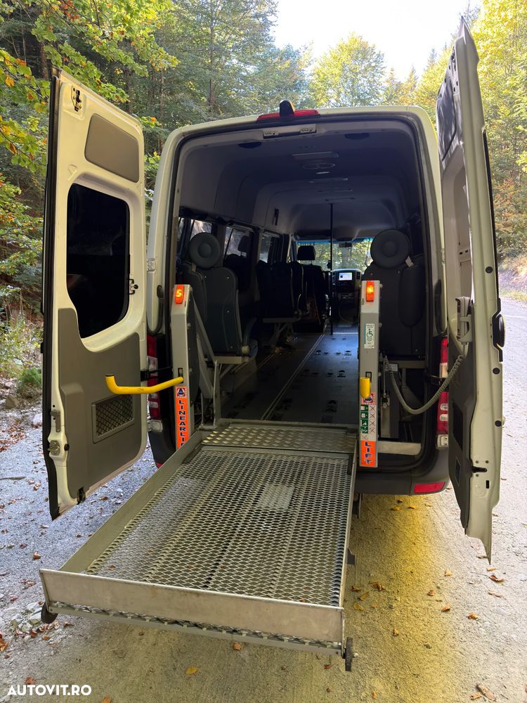 Mercedes-Benz Sprinter - 15