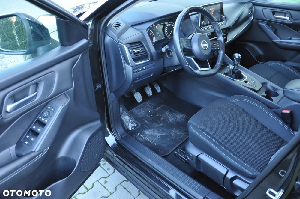 Nissan Qashqai 1.3 DIG-T ACENTA - 12