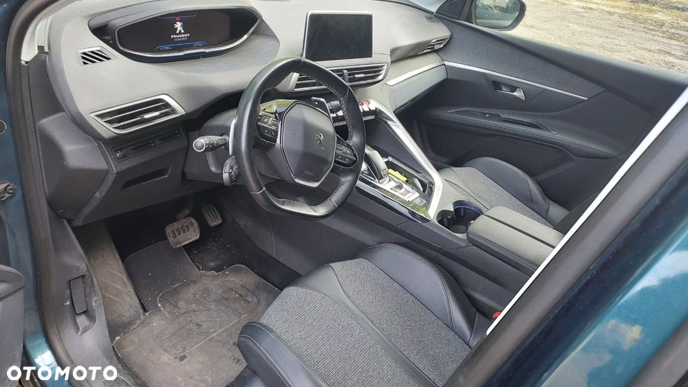 Peugeot 5008 1.2 PureTech Allure Pack S&S EAT8 - 15