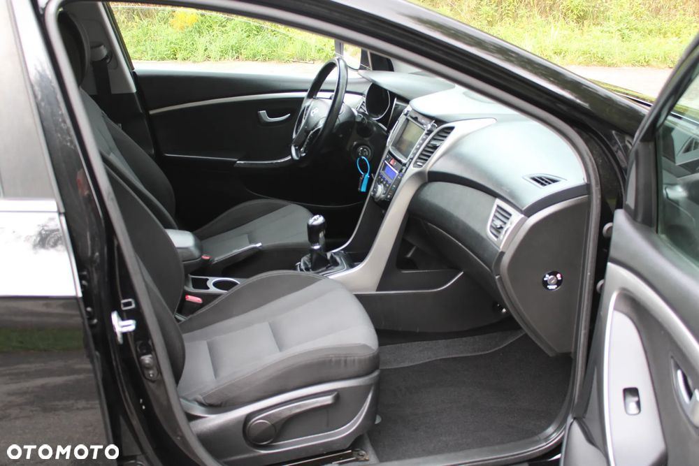 Hyundai i30 1.4 Comfort - 25