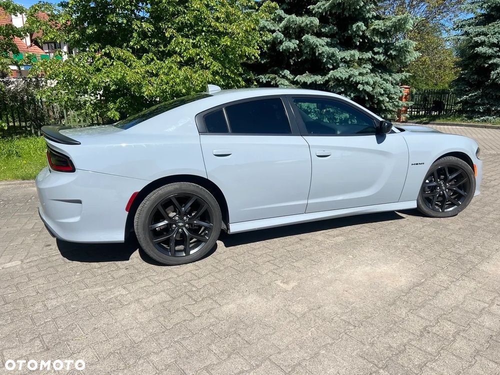 Dodge Charger 5.7 R/T - 10