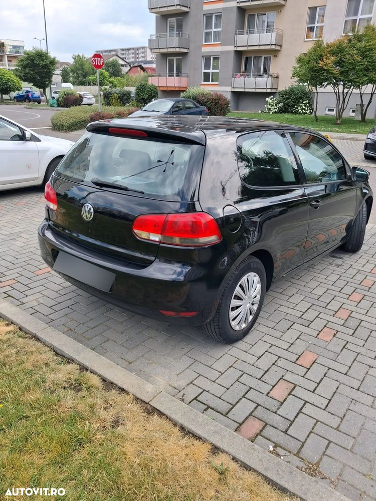 Volkswagen Golf - 3