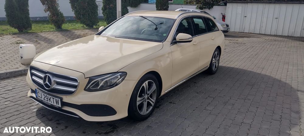 Mercedes-Benz E 200 d T 9G-TRONIC Avantgarde - 2