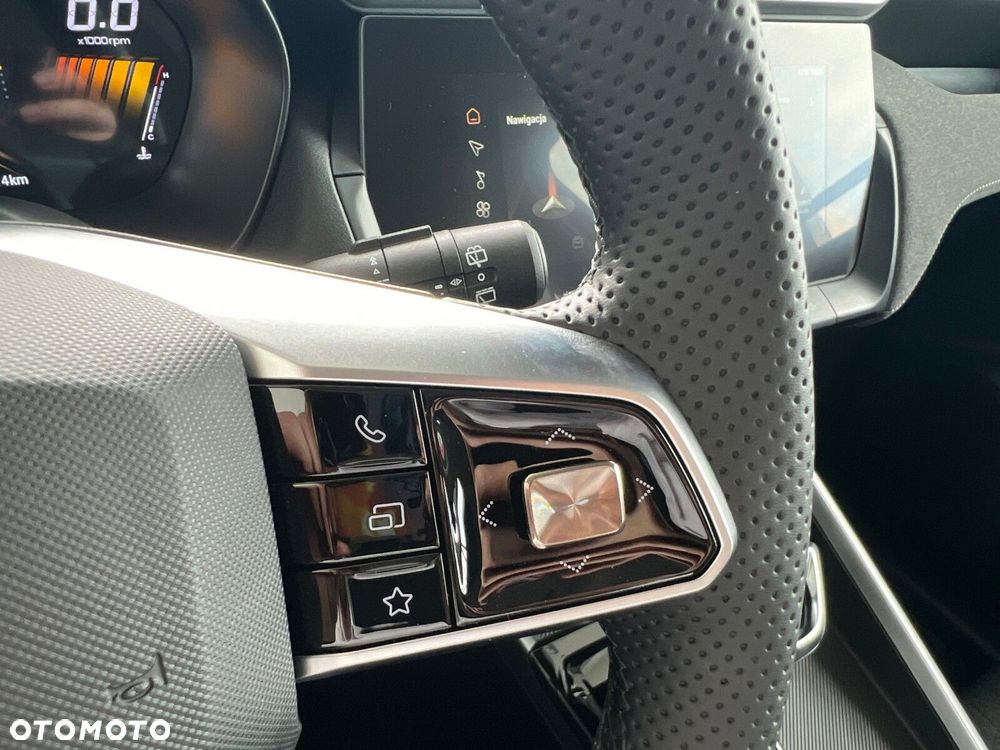 MG ZS Hybrid+ - 19
