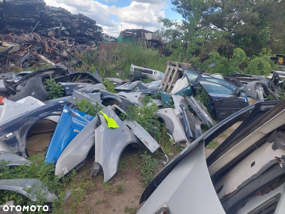 KOMPLETNY PRZÓD MASKA ZDERZAK BŁOTNIKI LAMPY RENAULT MEGANE II TEI45 - 20