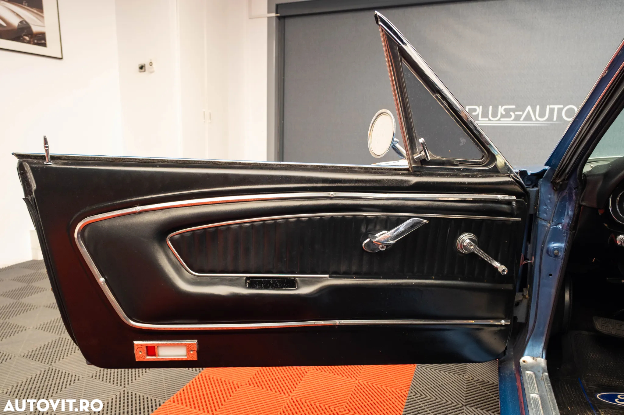 Ford Mustang - 14