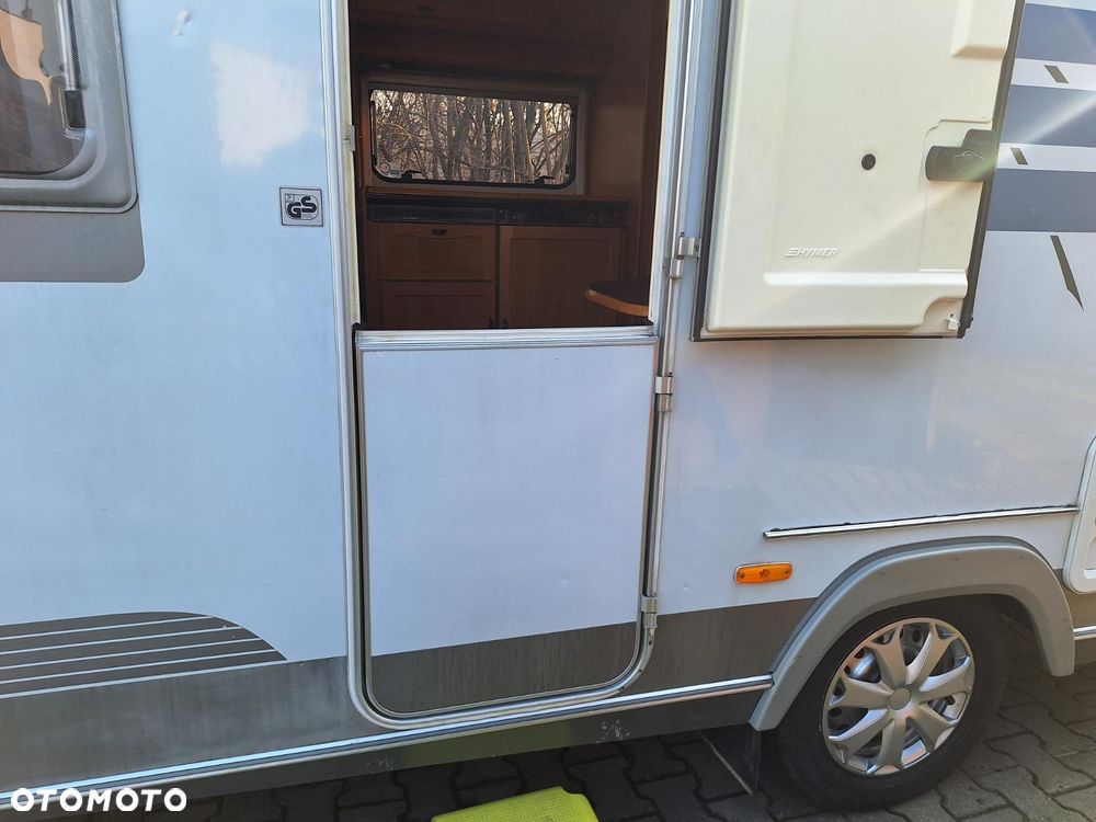 Hymer-Eriba Moving 532 - 33