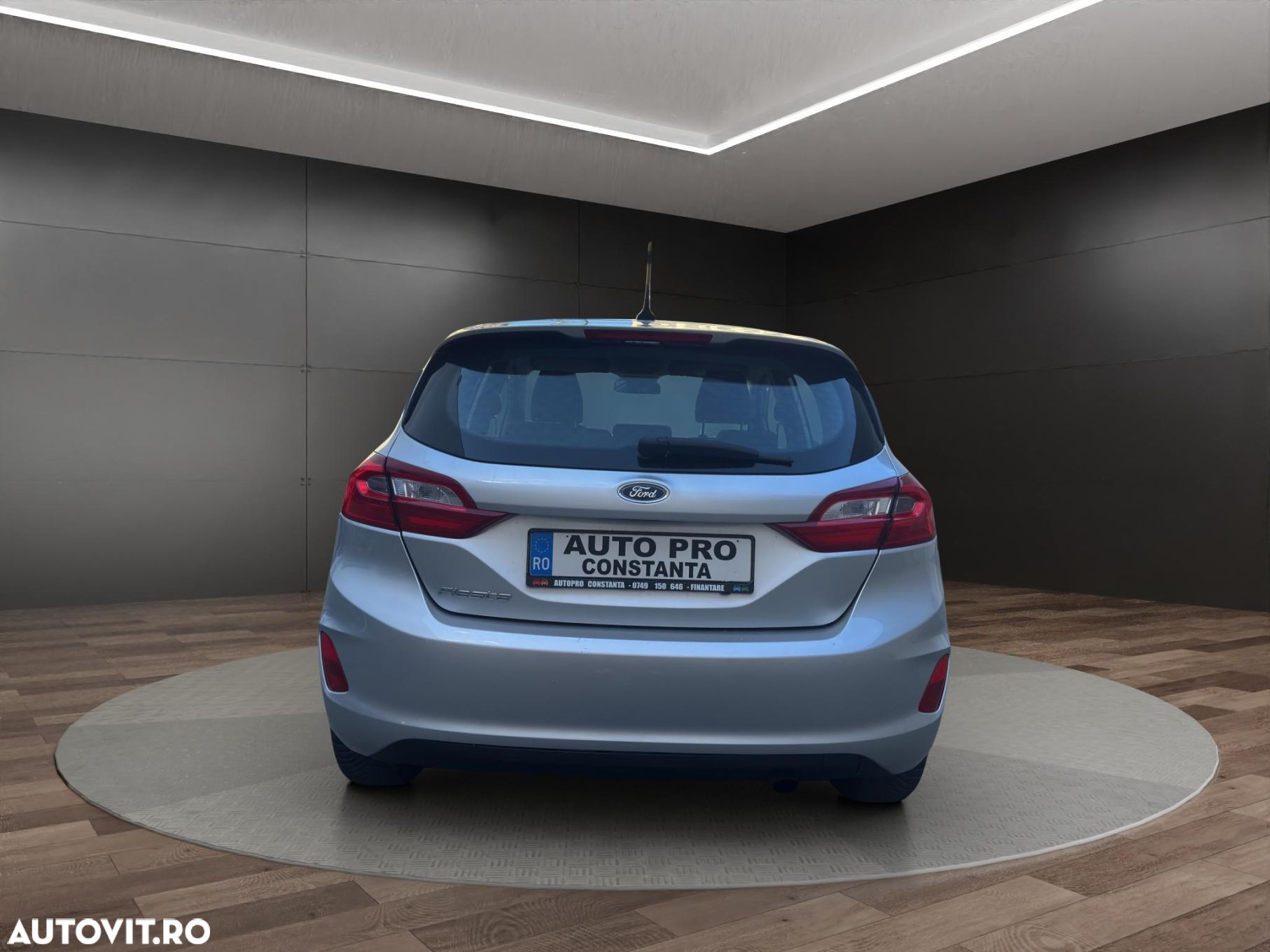 Ford Fiesta - 15