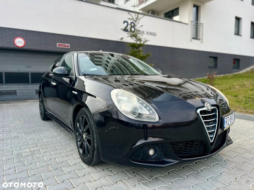 Alfa Romeo Giulietta 1.6 JTDM Distinctive - 1