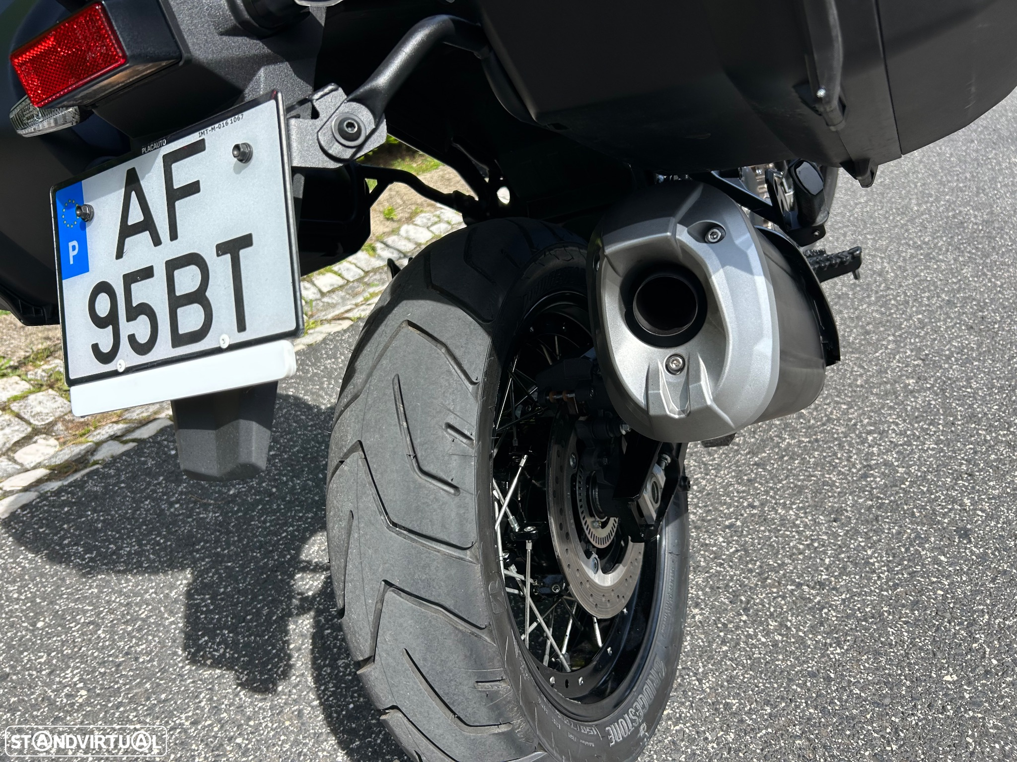 Suzuki DL V Strom 1050 de - 23