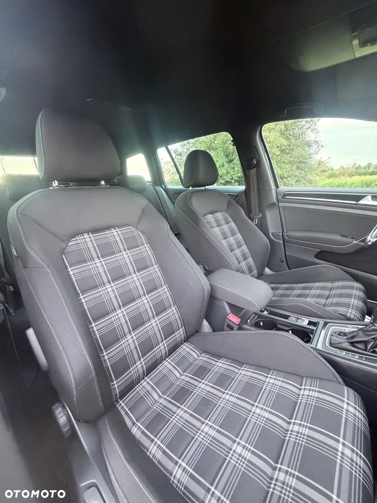 Volkswagen Golf 2.0 TDI BMT GTD DSG - 15