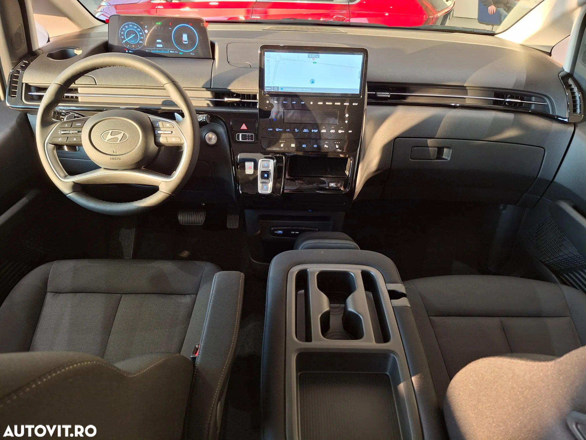 Hyundai Staria 1.6I 215CP 6AT 9 locuri HEV Premium - 9