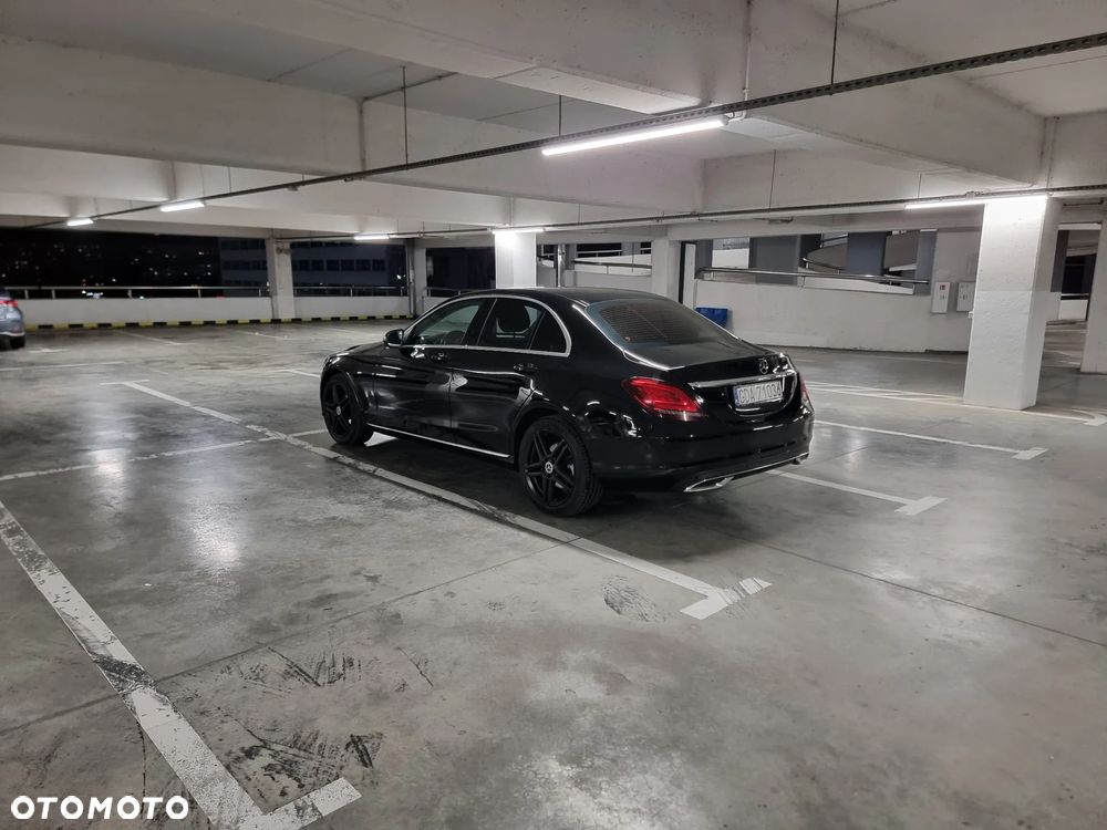 Mercedes-Benz Klasa C 220 d 9G-TRONIC - 10