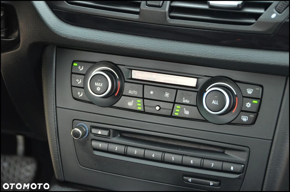 BMW X1 xDrive20d - 34