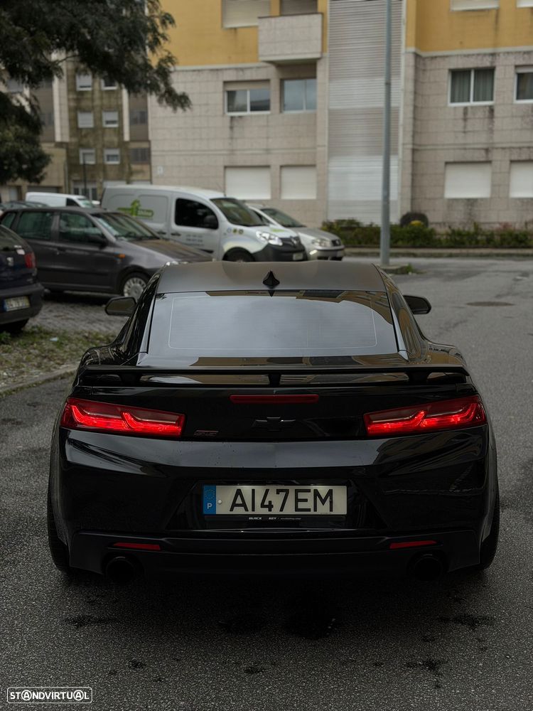 Chevrolet Camaro 2.0 Aut. - 35