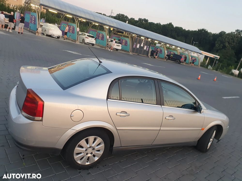 Opel Vectra 1.8i Comfort - 5