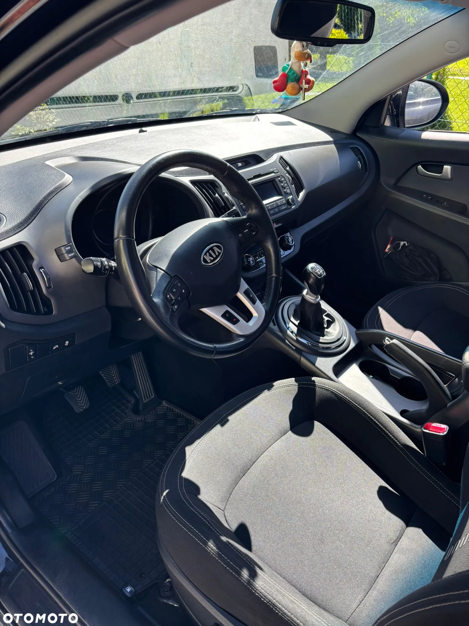 Kia Sportage - 16