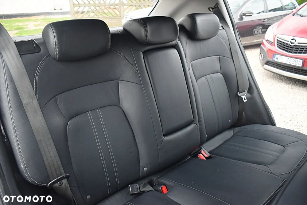Kia Sportage 1.7 CRDI 2WD Spirit - 21