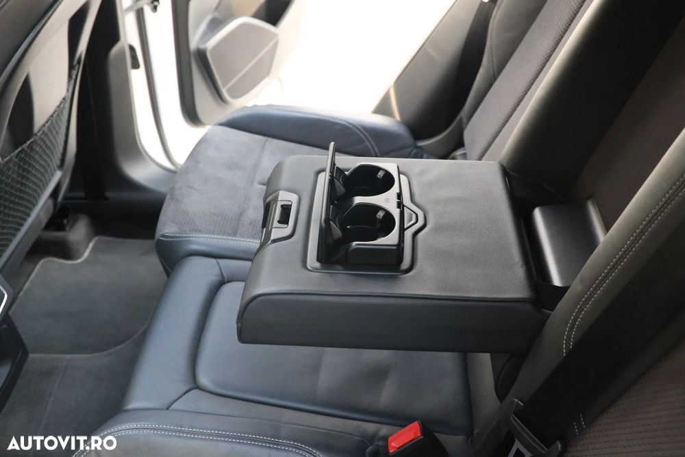 Audi Q5 2.0 TDI Quattro S tronic sport - 36