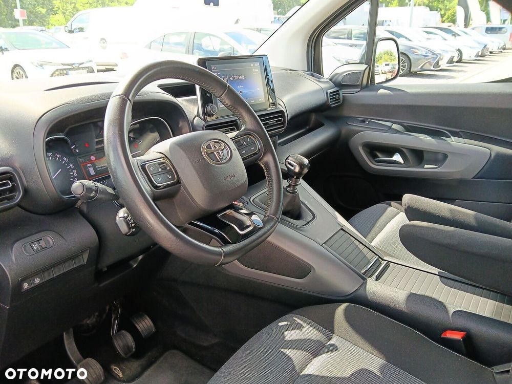 Toyota Proace City Verso 1.2 D-4T Family - 10