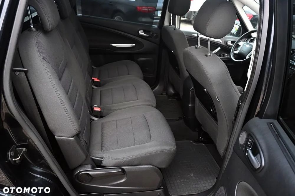 Ford S-Max 2.0 TDCi DPF Titanium X - 28