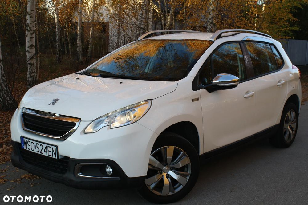 Peugeot 2008 PureTech 110 Style - 1