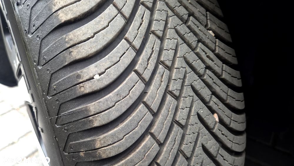 Citroën Berlingo Multispace e-HDi 90 FAP Selection - 26