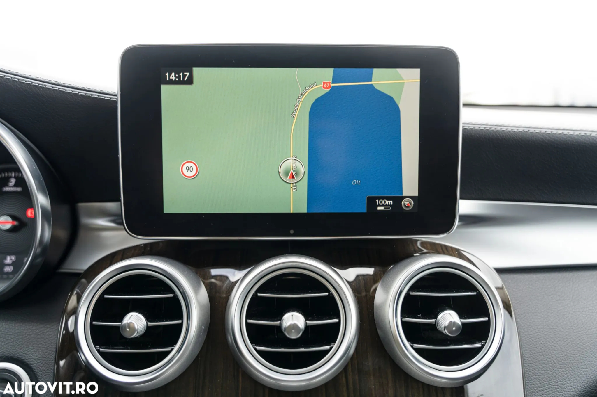 Mercedes-Benz GLC 250 d 4Matic 9G-TRONIC - 30
