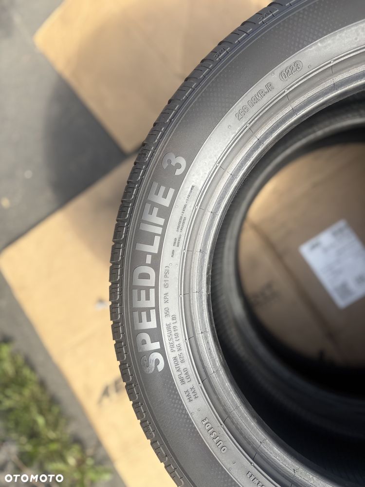 2x semperit 225/55/17 z 2023 roku 6mm - 6